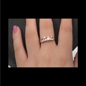 3 CARATS NATURAL PRINCESS MORGANITE, STAMPED 14K ROSE GOLD